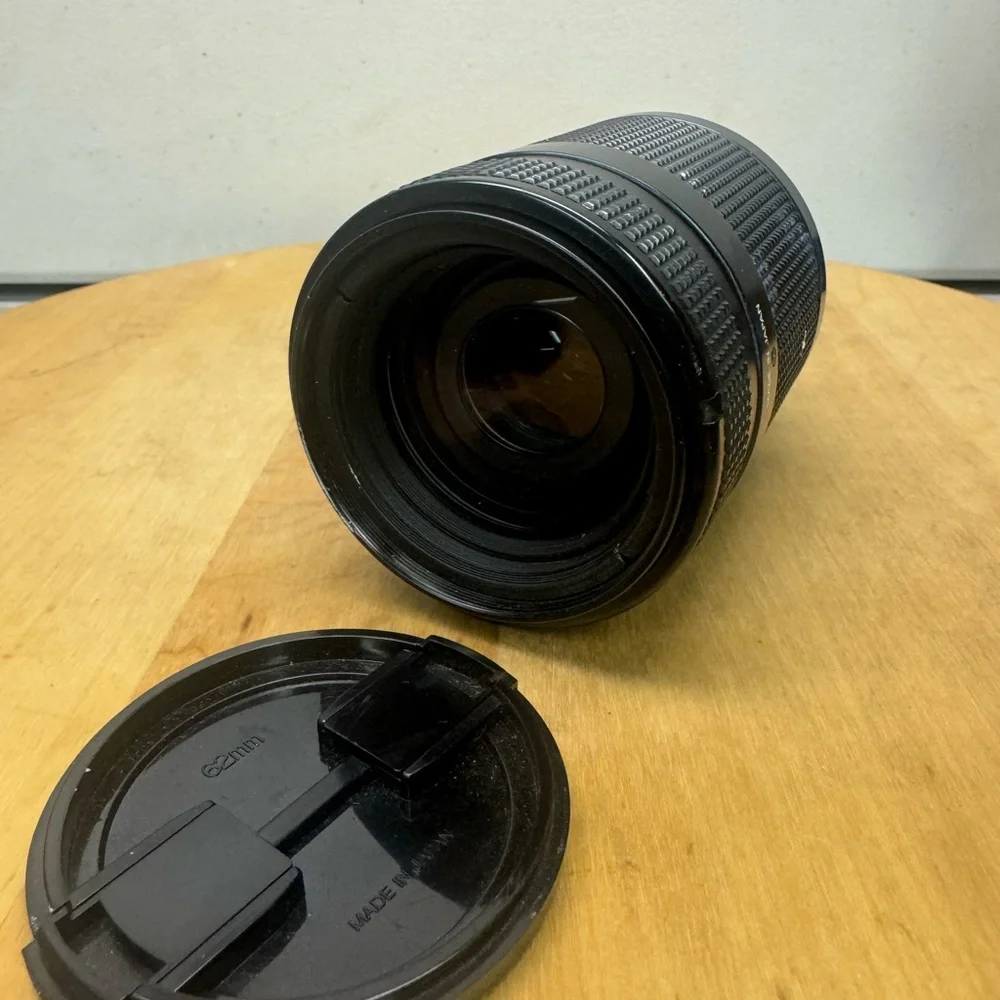 Nikon N2020 AF Camera & 70-210mm /70-300 1:4-5.6 Lenses +Accessories Untested